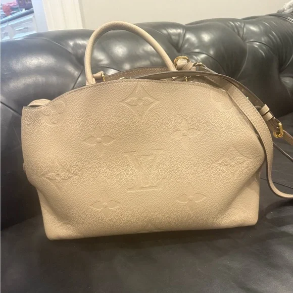 Louis Vuitton Grand Palais Tan Embossed Satchel - Picture 3 of 16